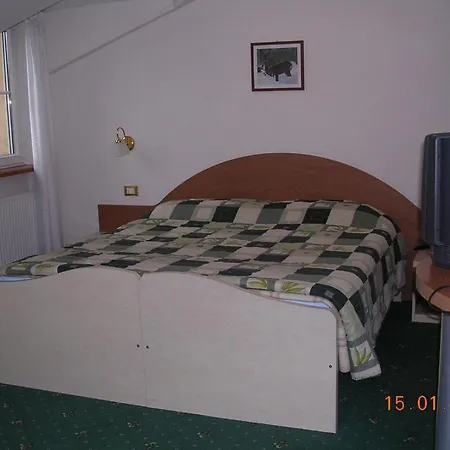 Hotel Rosa 3*
